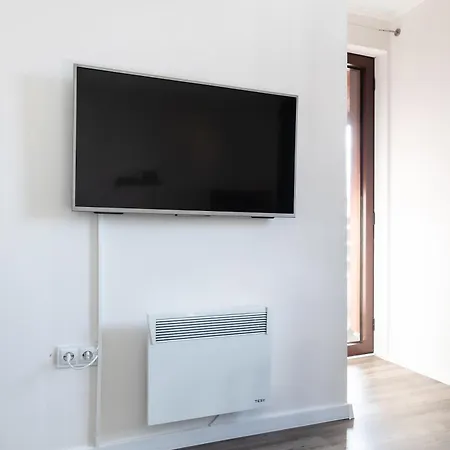 Апартаменты Refurbished Studios, Mountain View Balconies, Minutes From Gondola *